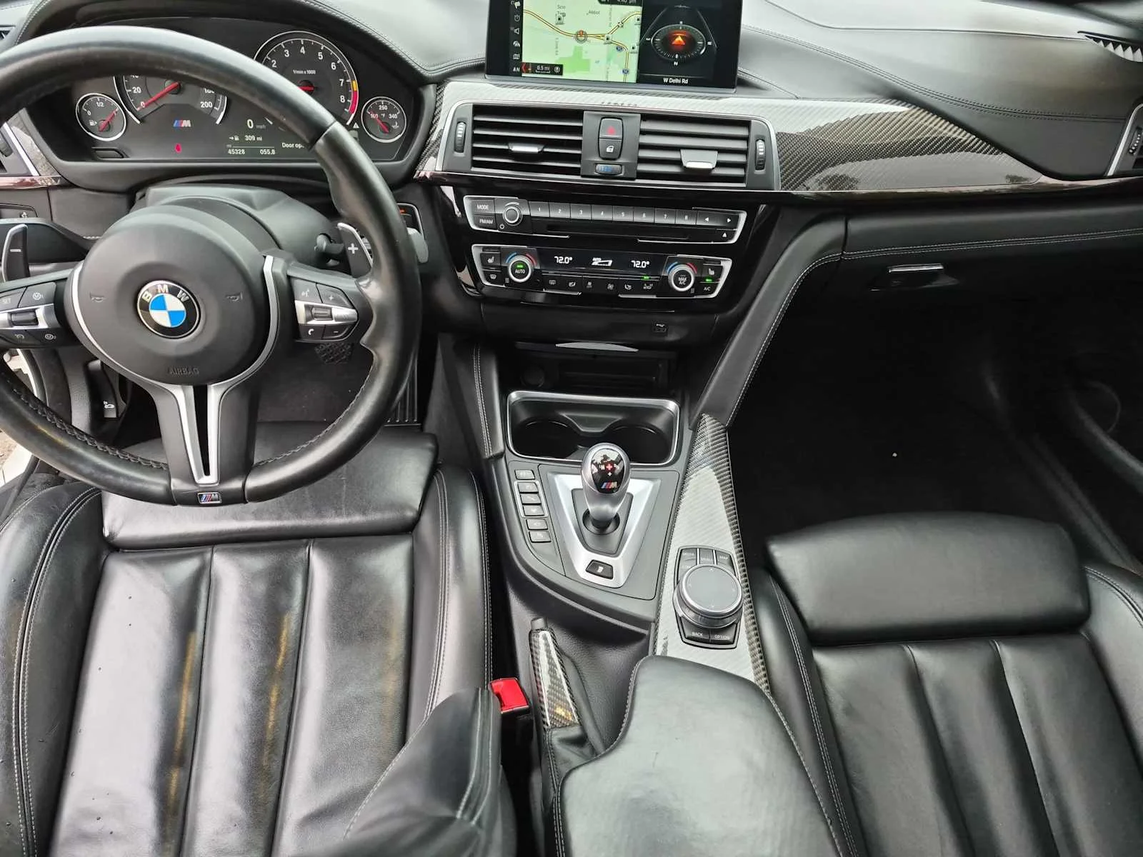 Used 2018 Alpine White BMW  image 15