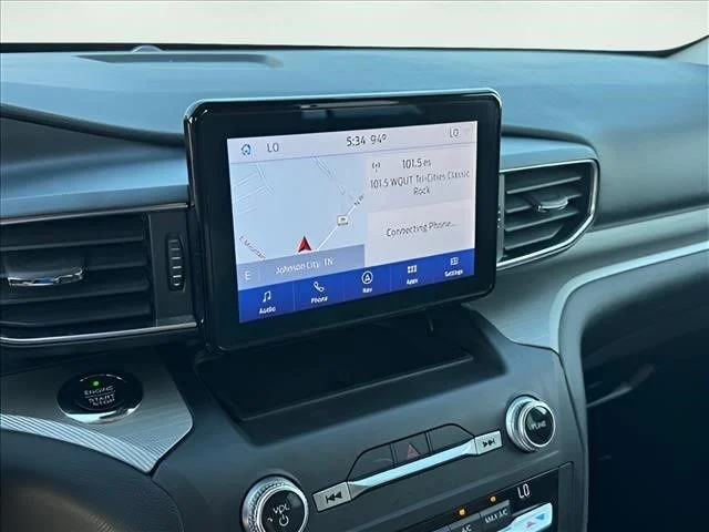 Used 2020 White Ford XLT image 24