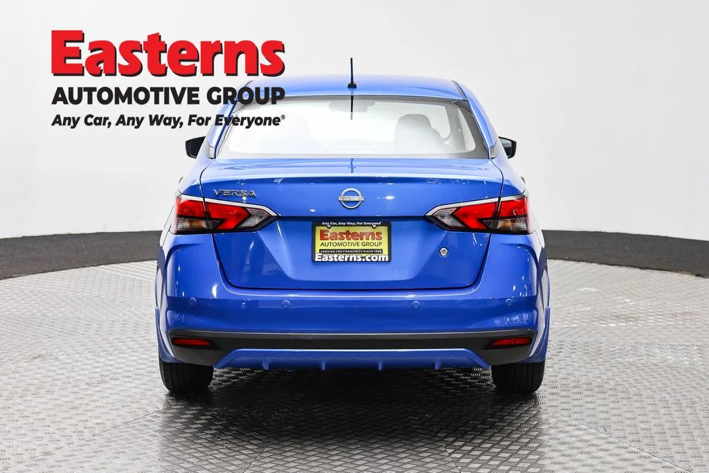 Used 2024 Blue Nissan 1.6 S image 6