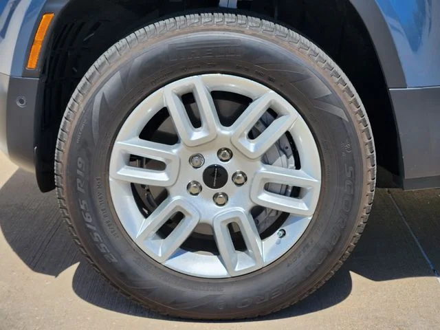 Used 2026 Blue Land Rover S image 10