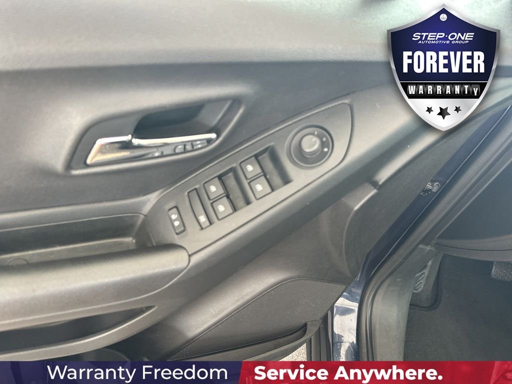 Used 2018 Blue Chevrolet LS image 12