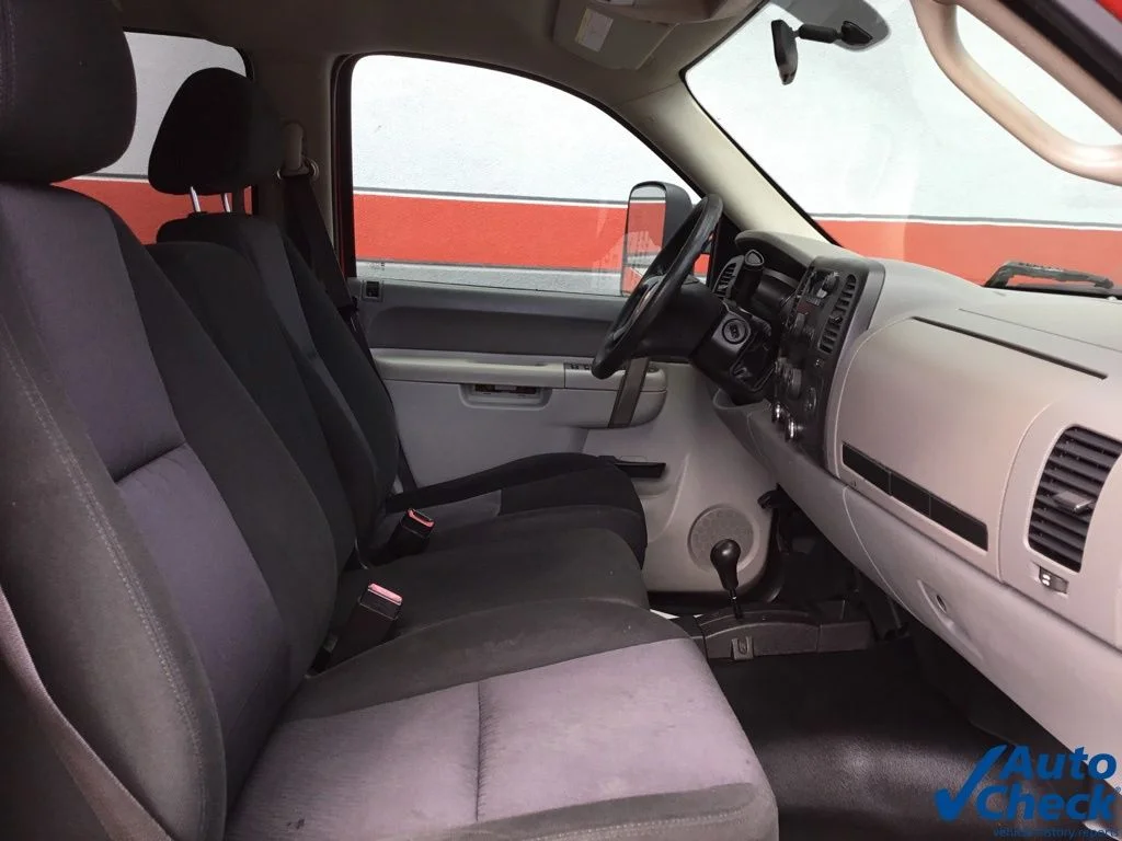 Used 2013 Red Chevrolet Work Truck image 39