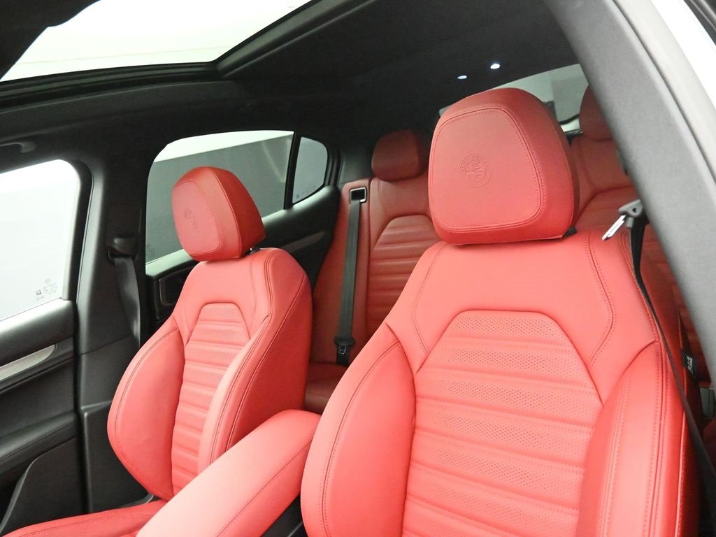 2025 ALFA ROMEO STELVIO - Image 9