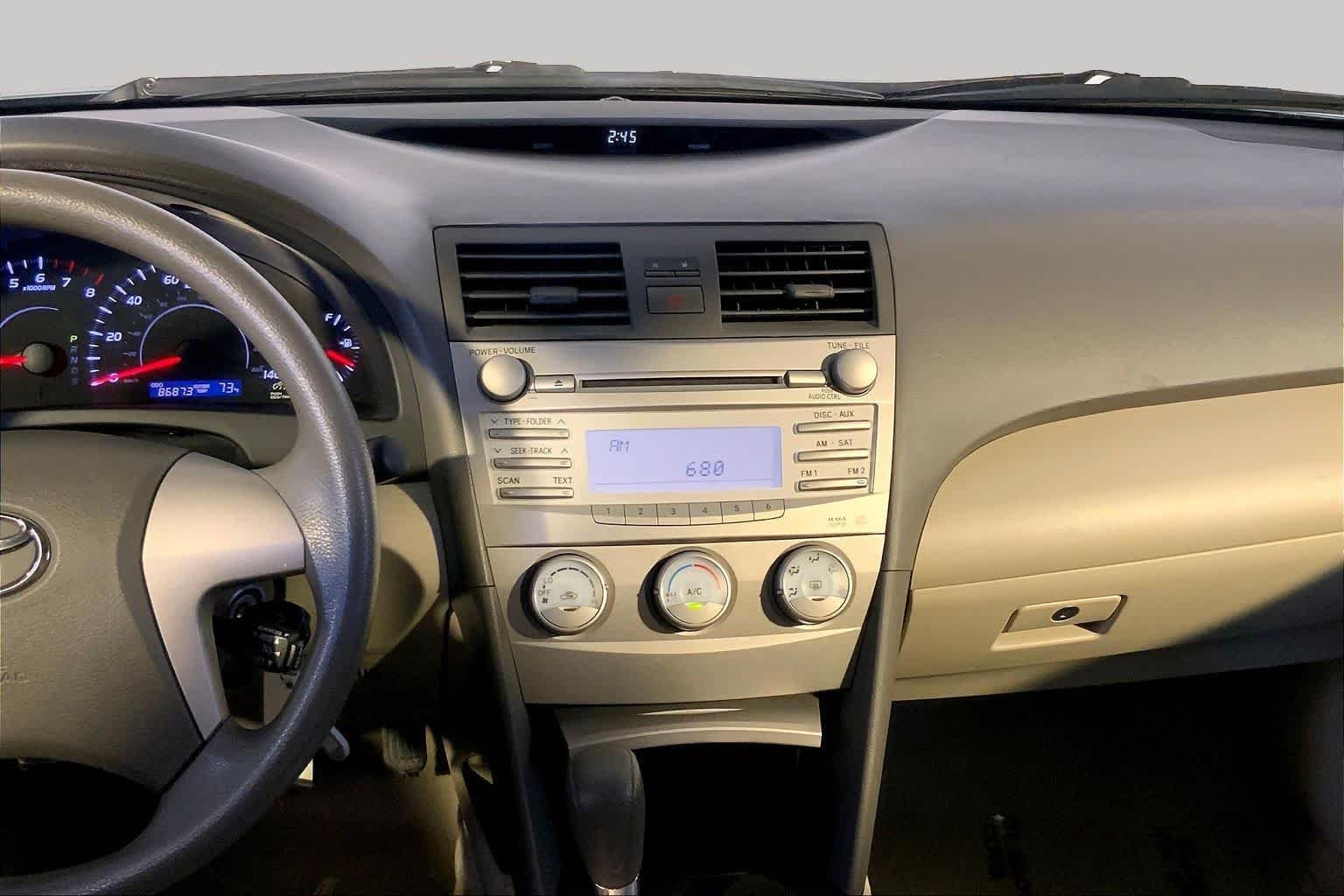 Used 2011 Aloe Green Metallic Toyota LE image 6