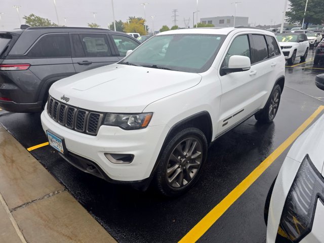 Used 2016 Jeep Grand Cherokee Limited with VIN 1C4RJFBG2GC423365 for sale in Shakopee, Minnesota