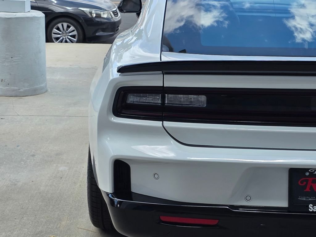 New 2026 White Knuckle Exterior Paint Dodge R/T Scat Pack image 7