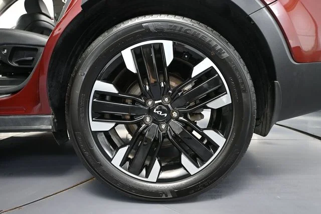Certified Used 2023 Red Kia SX-Prestige image 9