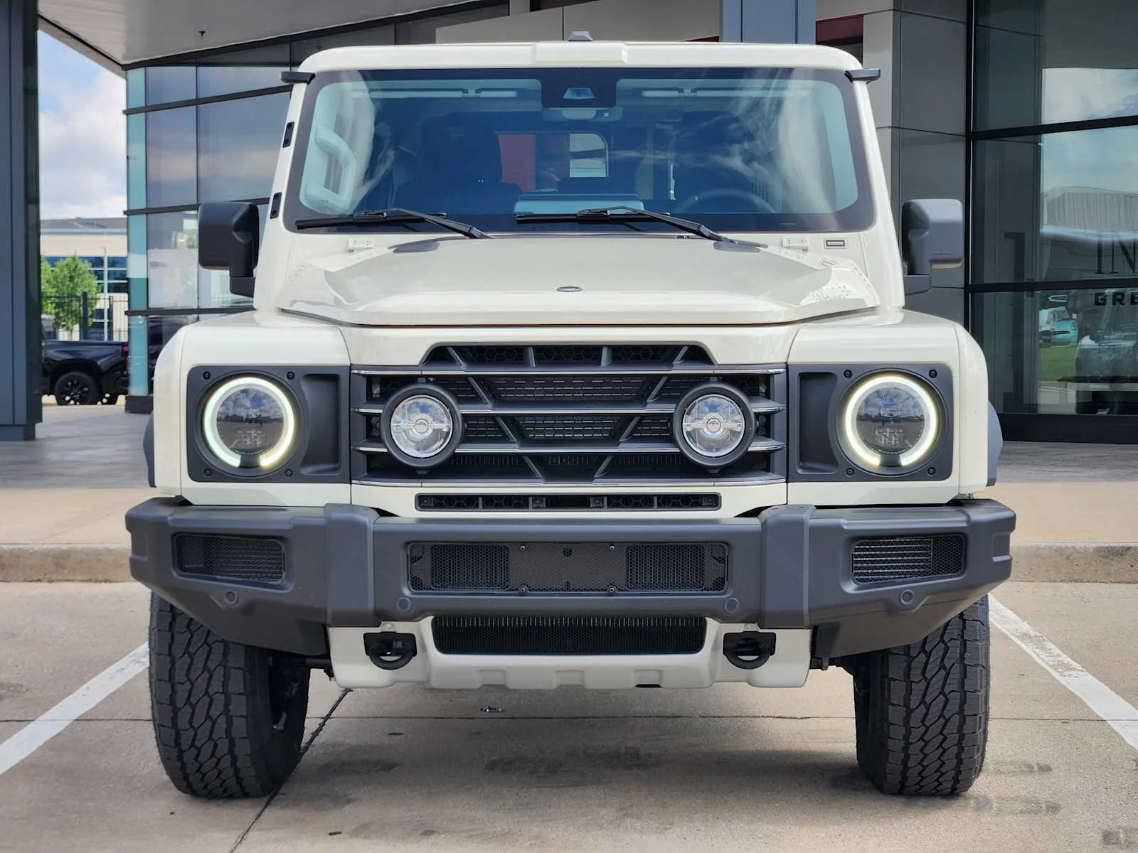 New 2026 SCOTTISH WHITE INEOS Base 4x4 image 2