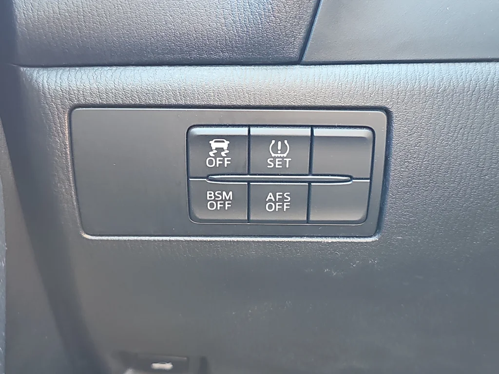Used 2015 Meteor Gray Mica Mazda s Grand Touring image 16
