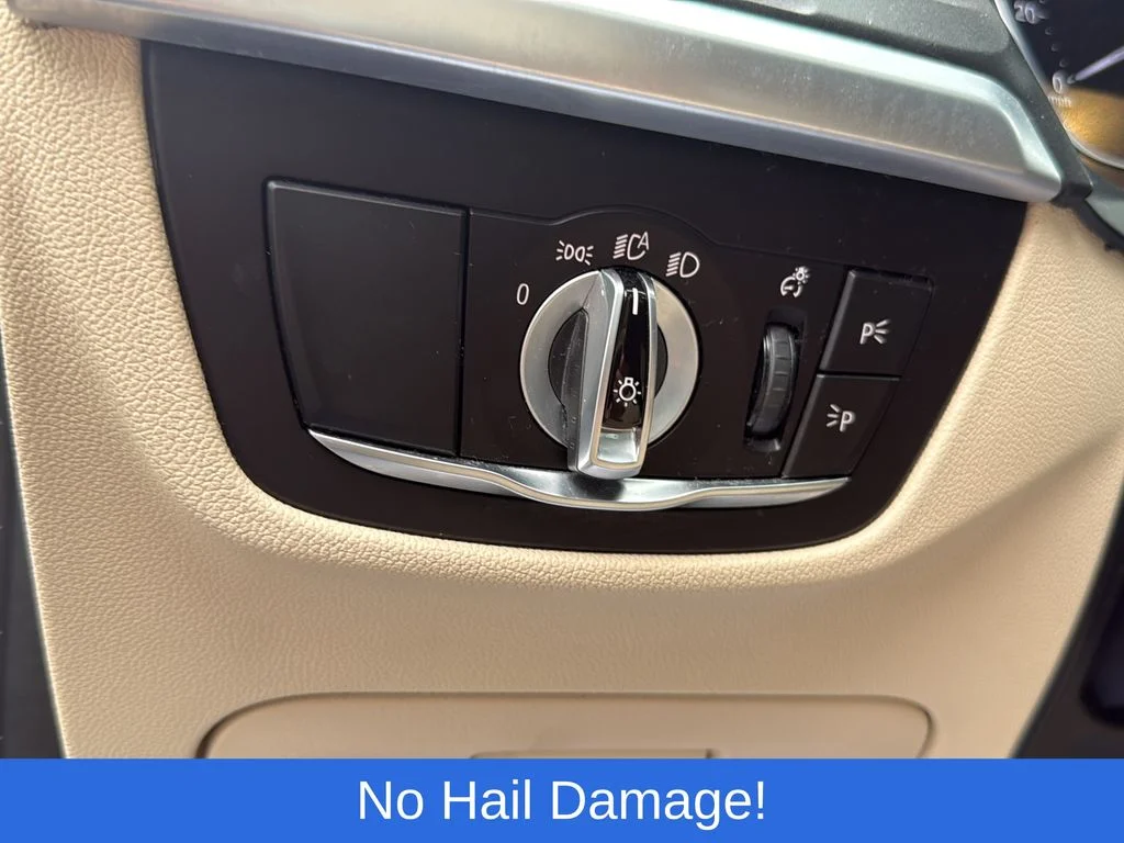 Certified Used 2022 White BMW xDrive30i image 19