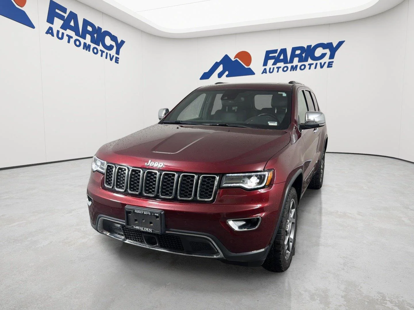 Used 2022 Velvet Red Pearlcoat Jeep Limited image 2