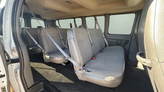Used 2024 Summit White Chevrolet 1LT image 39