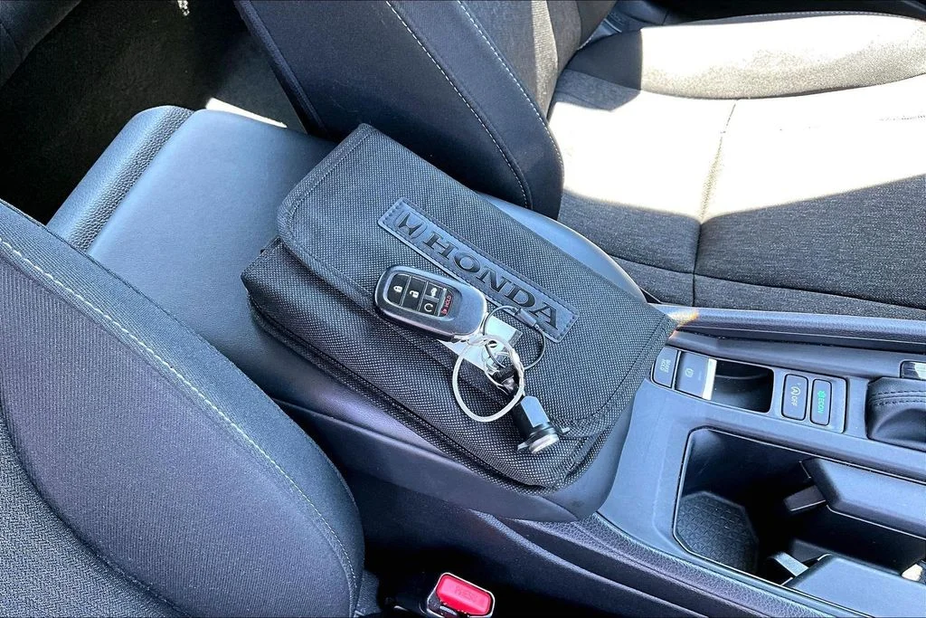 Used 2024 Meteorite Gray Metallic Honda EX image 35