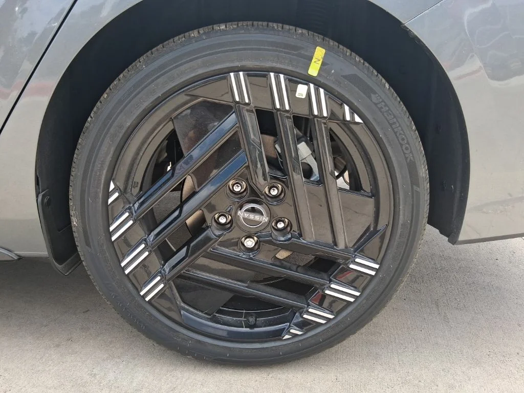New 2026 Gray Nissan SR image 35