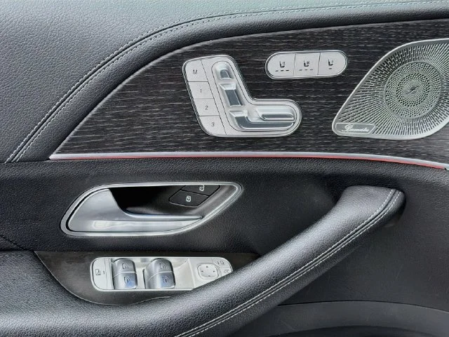 Used 2024  Mercedes-Benz GLE 450 image 19