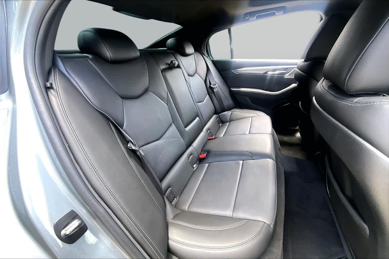 Used 2023 Argent Silver Metallic Cadillac Premium Luxury image 21