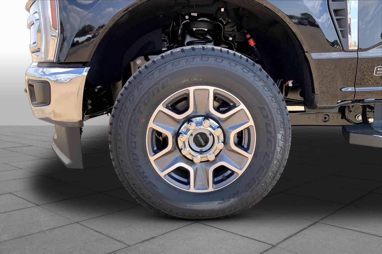 New 2026 Agate Black Metallic Ford F-350® Lariat® image 11