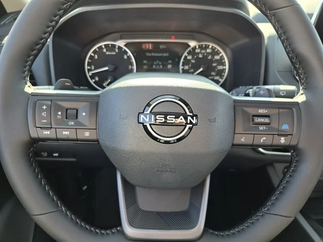 New 2026 Everest White Pearl TriCoat Nissan Dark Armor™ image 20