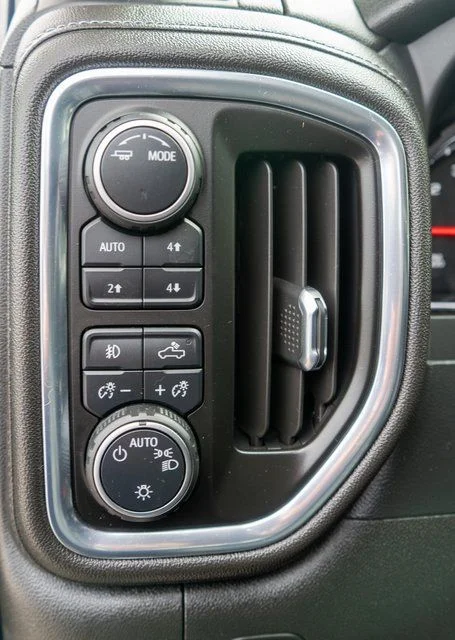 Used 2021 Blue Chevrolet LT Trail Boss image 22