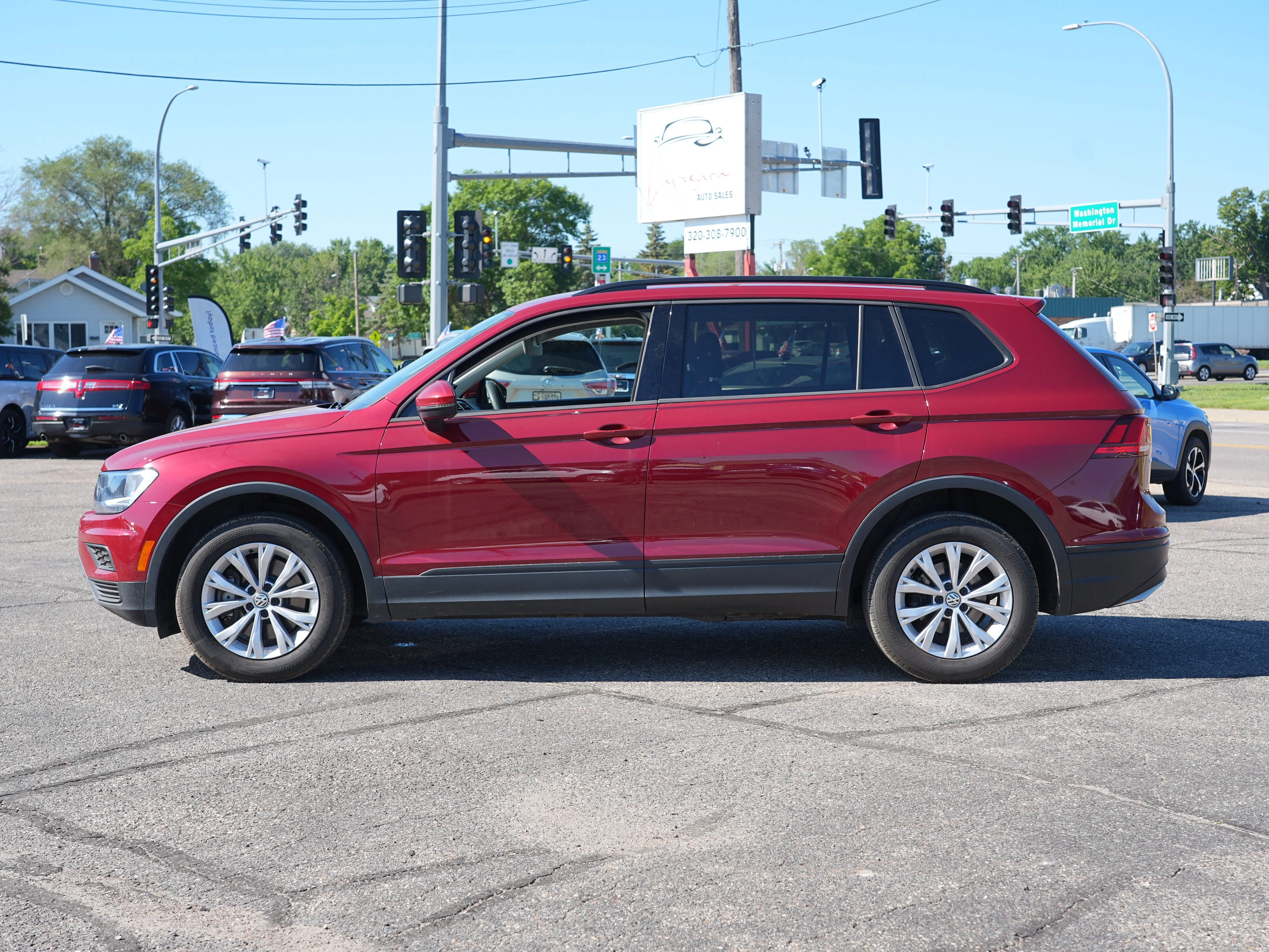 Used 2018 Cardinal Red Metallic Volkswagen S image 6