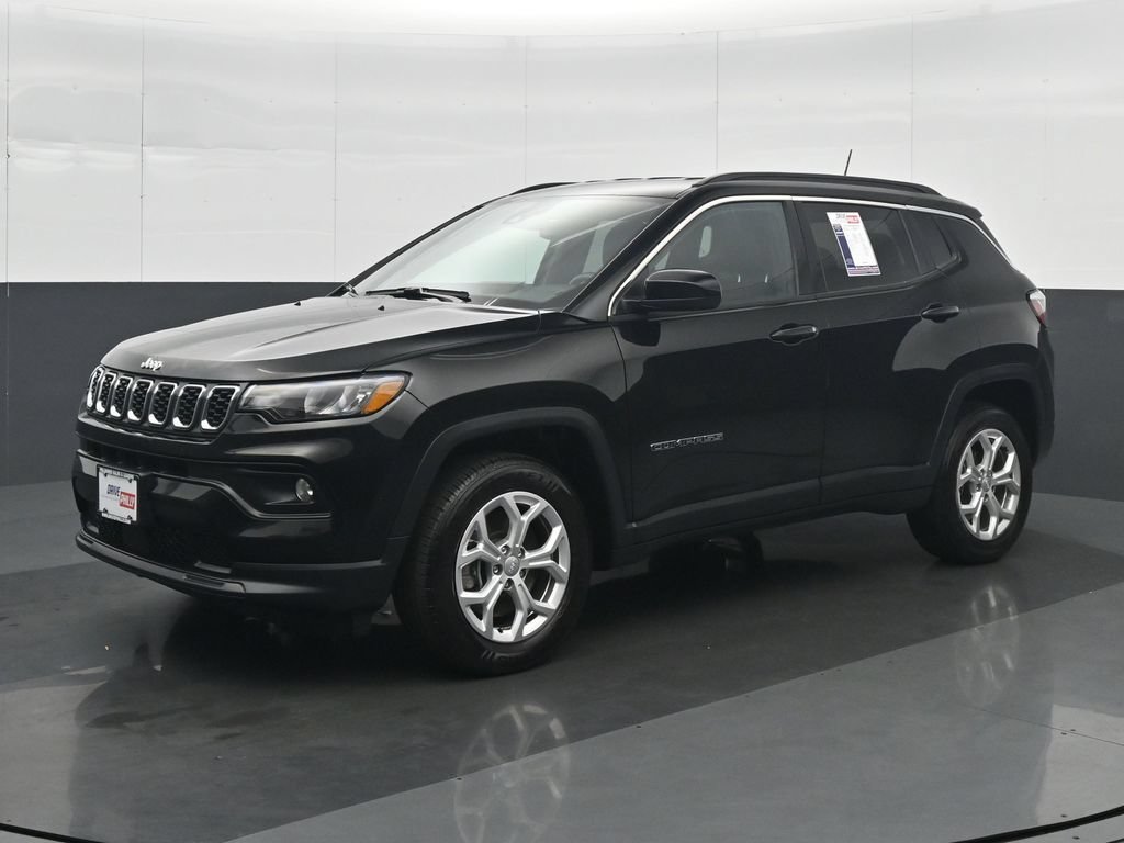 Used 2024 Black Jeep Latitude image 2