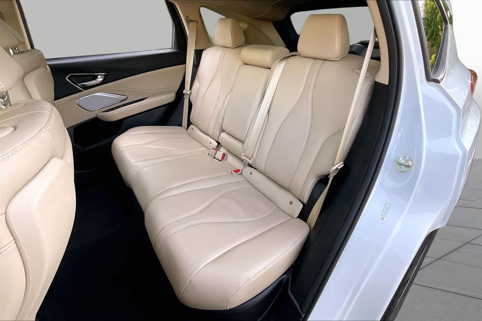 Used 2019 White Diamond Pearl Acura w/Technology Pkg image 19