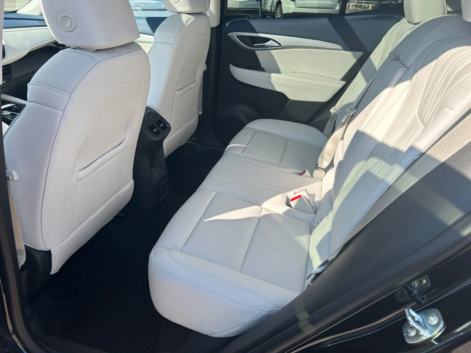 New 2026 Ebony Twilight Metallic Buick Avenir AWD image 19