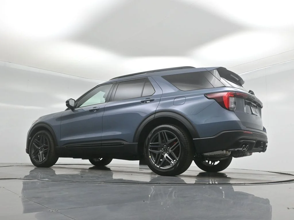 New 2026 Vapor Blue Metallic Ford ST image 54