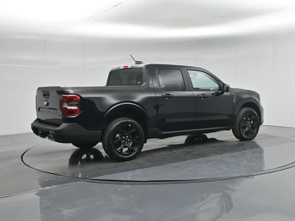 New 2026 Shadow Black Ford Lariat image 27