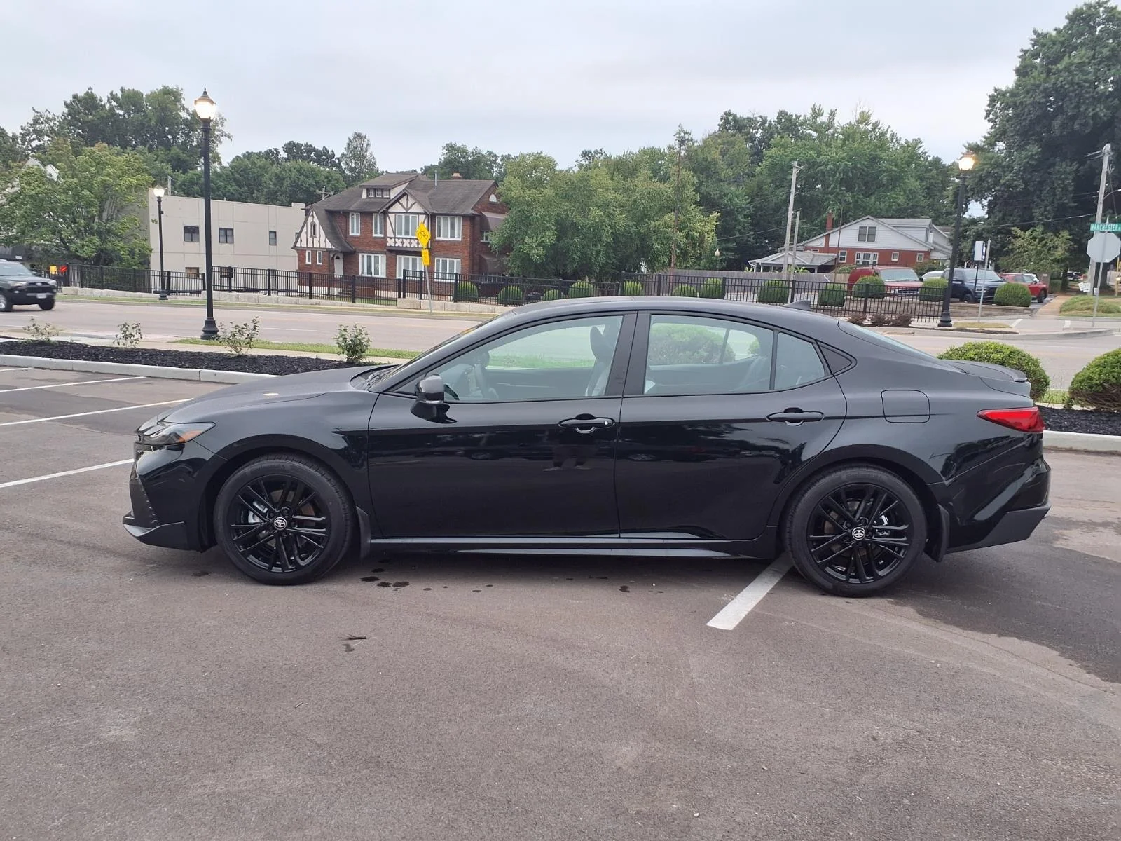 New 2026 Midnight Black Metallic Toyota SE image 24