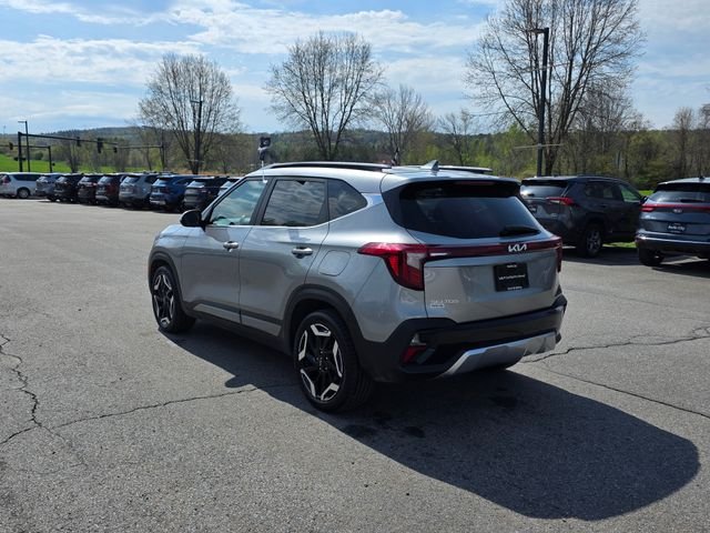 Used 2024 Steel Gray Kia SX image 6