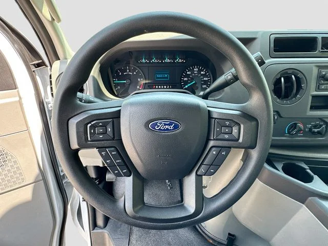 New 2025 Oxford White Ford 12