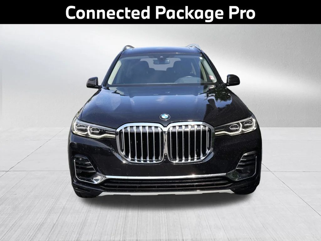 Used 2021 Black BMW xDrive40i image 4