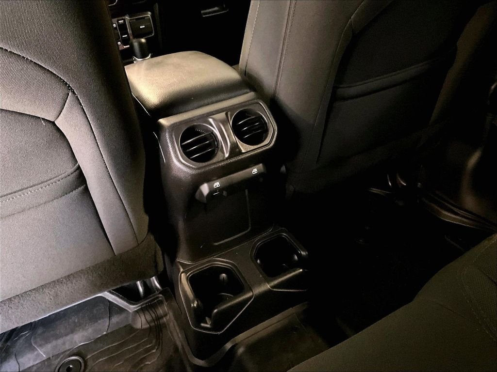 Used 2019 Blue Jeep Unlimited Sport S image 29