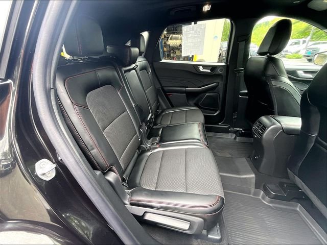 Used 2025 Black Metallic Ford ST-Line Select image 23