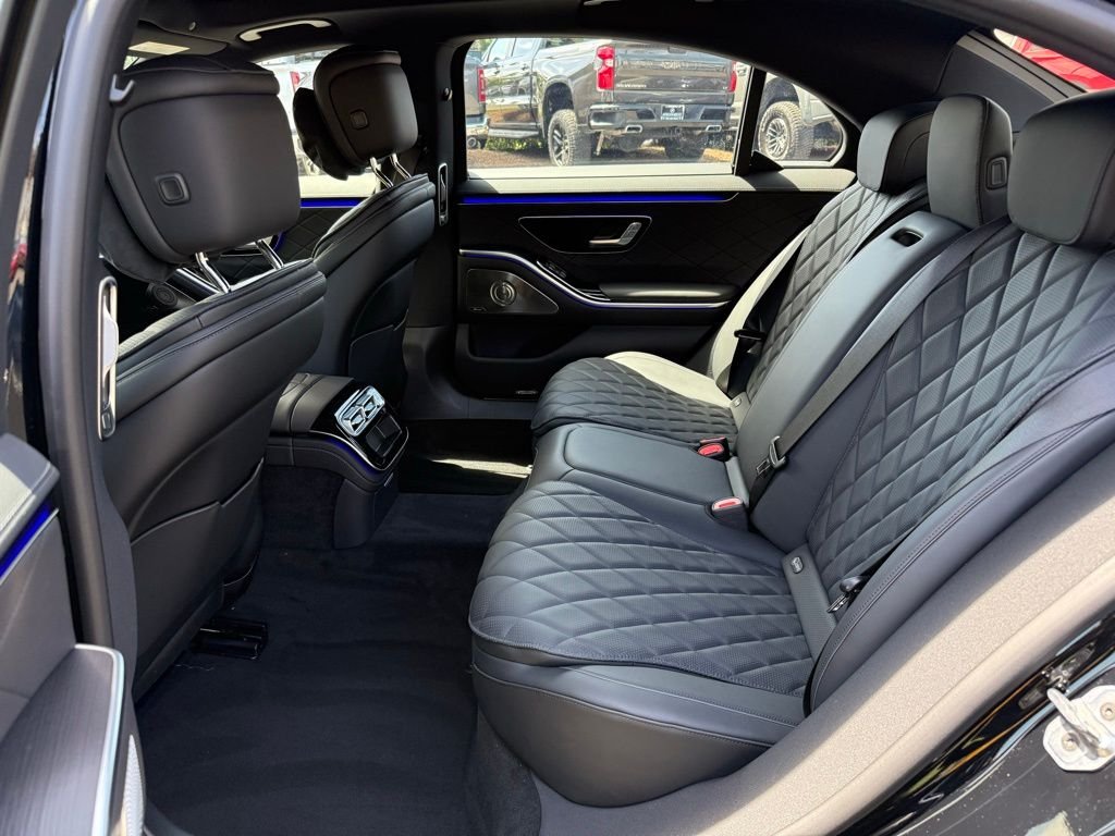 2025 Mercedes-Benz S-Class S 580 - Photo 14