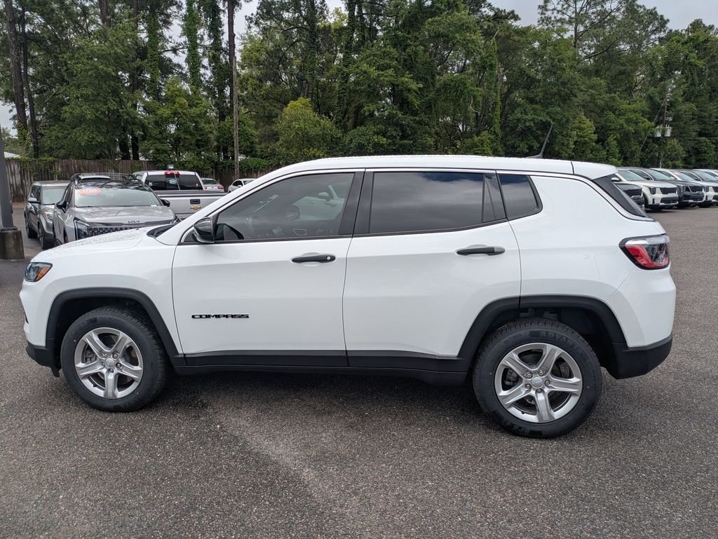 Used 2024 White Jeep Sport image 7