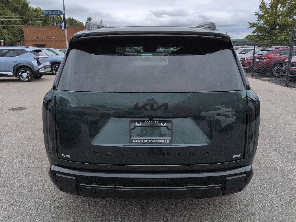 New 2027 Black Jade Green Kia X-LINE SX image 6