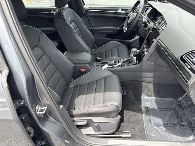 Used 2019 Gray Volkswagen DCC & Navigation 4Motion image 16