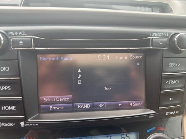 Used 2017 Super White Toyota XLE image 5