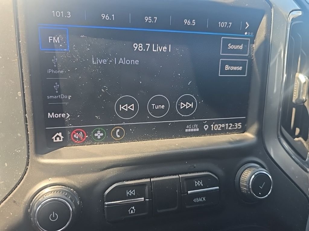 Used 2020 Silver Chevrolet LT image 18