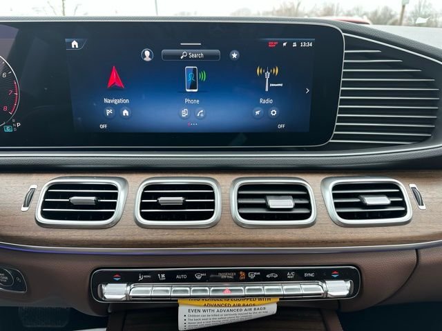 Used 2026 Blue Mercedes-Benz GLE 350 image 32
