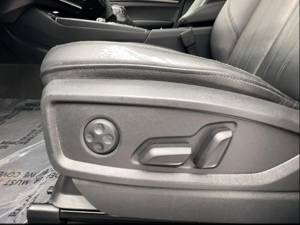 Used 2018 Black Audi 2.0T image 20