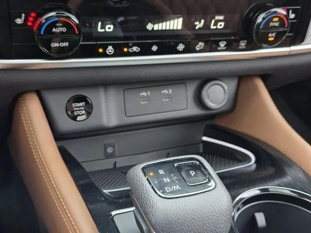 New 2026 Everest White Pearl TriCoat Nissan Platinum image 19