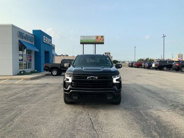 Used 2024 Black Chevrolet RST image 3