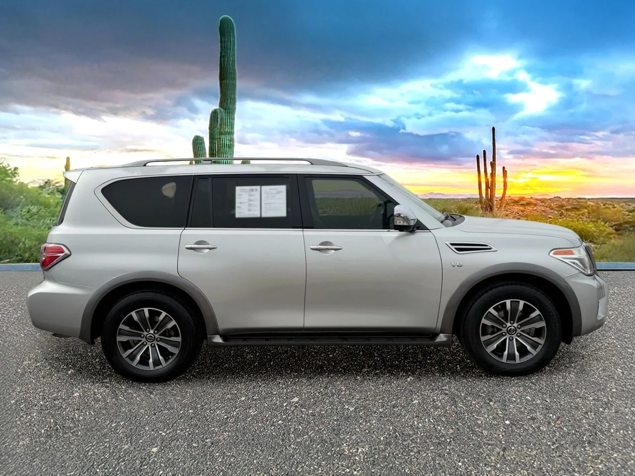 Used 2018 Brilliant Silver Nissan SL image 2