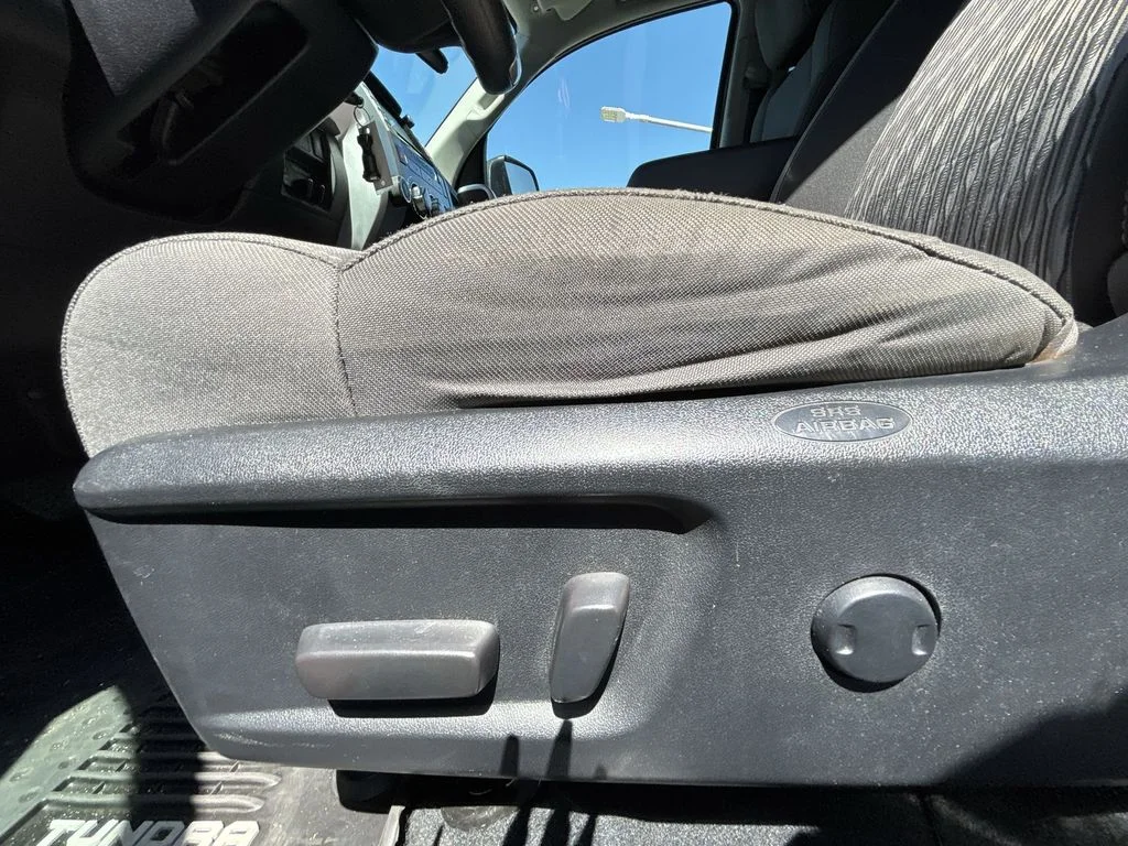 Used 2020 Gray Toyota SR5 image 14
