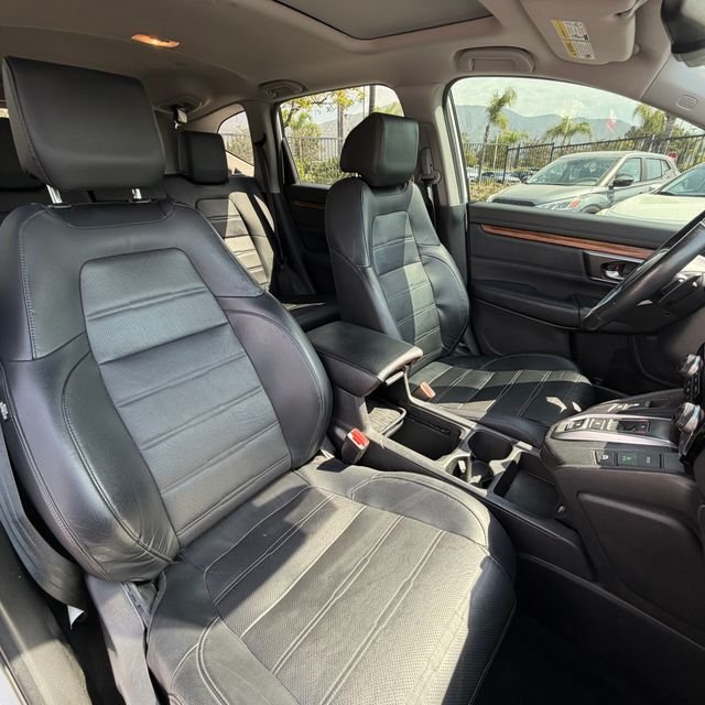 Used 2022 White Honda EX-L image 33