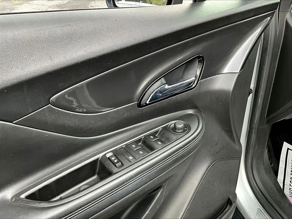 Used 2019 Quicksilver Metallic Buick Preferred image 18