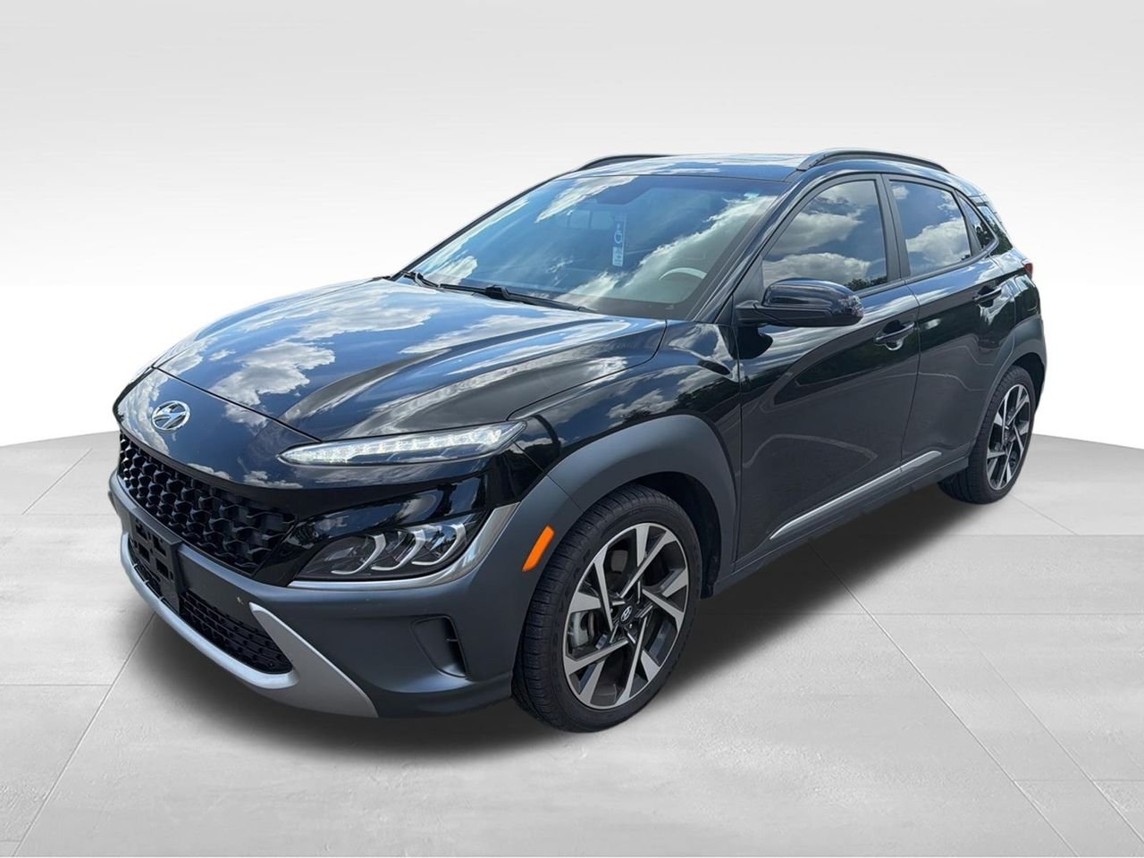 2022 Hyundai Kona Limited DCT's photo